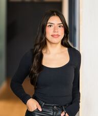 Book an Appointment with Claudia Ontiveros Gil for Aesthetics