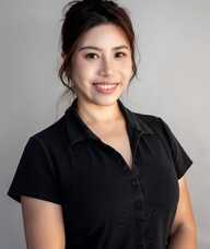 Book an Appointment with Silin (Celine) Chen for Registered Massage Therapy