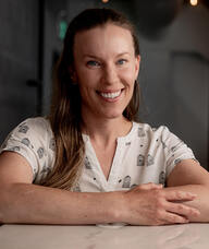 Book an Appointment with Jossilynn Flewelling for Nutrition