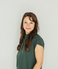 Book an Appointment with Bara Hladik for Acupuncture