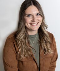 Book an Appointment with Gabrielle Krilow for Child & Youth Counselling