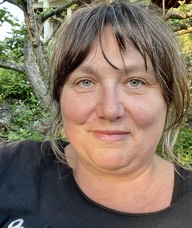 Book an Appointment with Sonya Gracey for Art Therapy