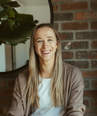 Book an Appointment with Dr. Eryn Forsyth for Acupuncture