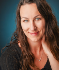 Book an Appointment with Ms. Renée Gelinas for Introduction to Therapy