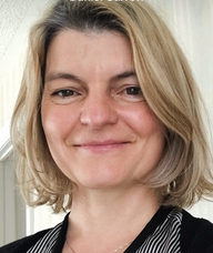 Book an Appointment with Robin Craven for Skin Consult